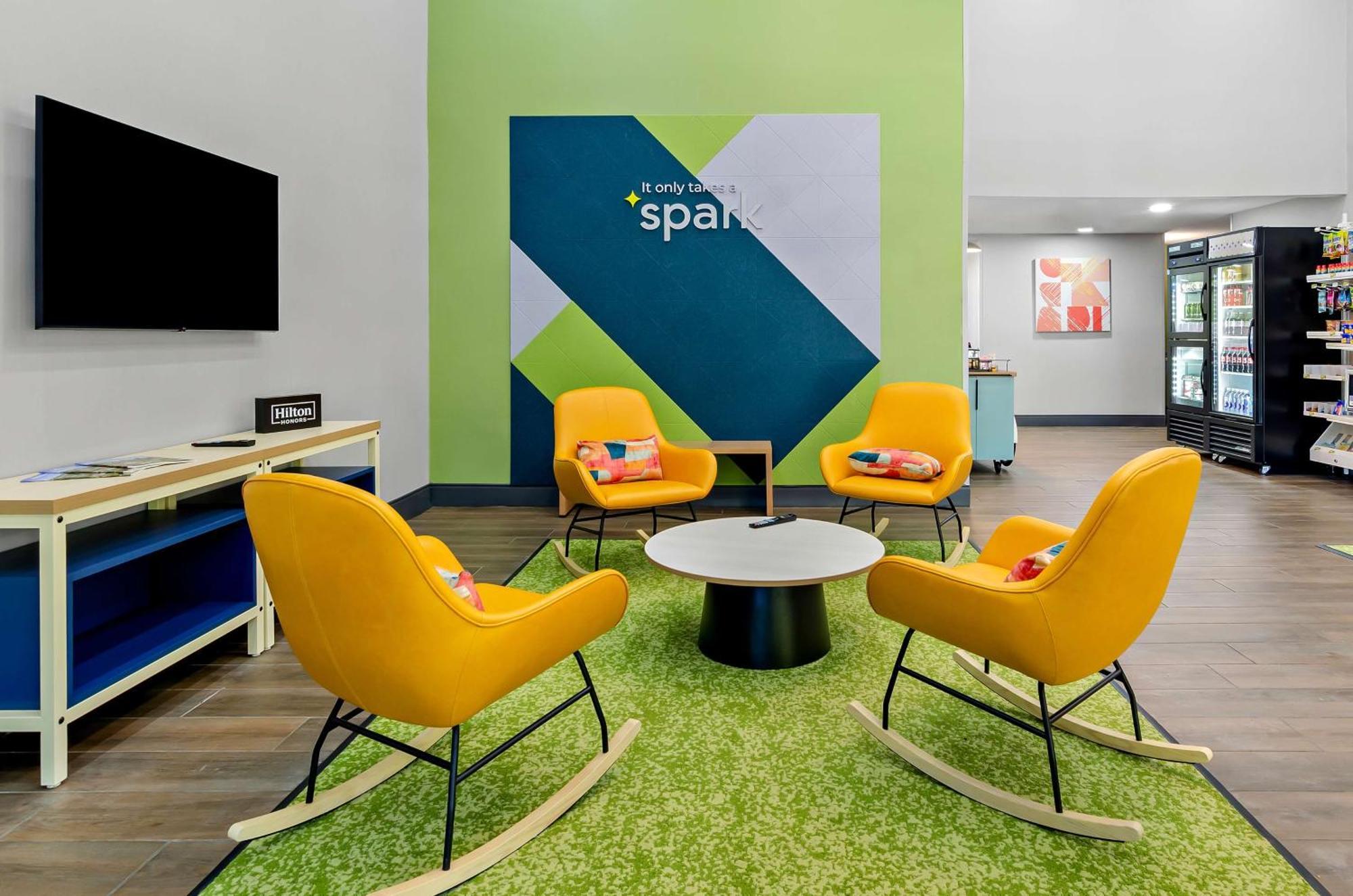 Spark By Hilton Winston-Salem University Exteriör bild